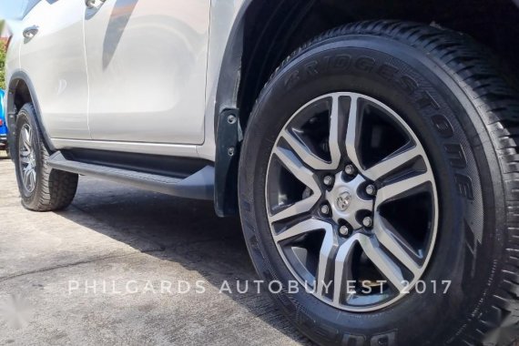 Selling White Toyota Fortuner 2019 in Las Piñas