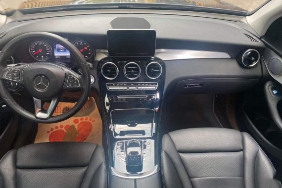 Silver Mercedes-Benz GLC 200 2018 for sale in Manila