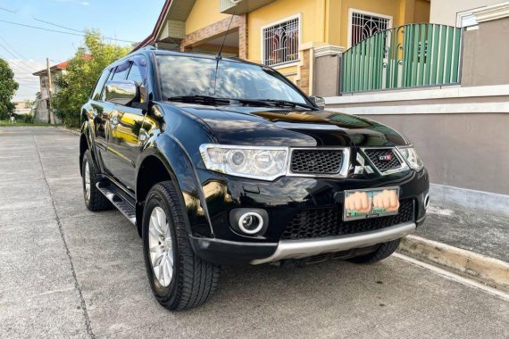 Selling Black Mitsubishi Montero Sport 2011 in Imus