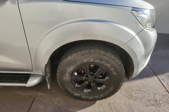 Silver Nissan Navara 2016 for sale in Automatic