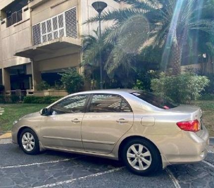 Selling Beige Toyota Corolla Altis 2009 in Mandaluyong