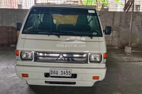 RUSH sale!!! 2020 Mitsubishi L300 Van at cheap price