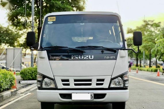 White Isuzu NHR 2017 for sale in Makati