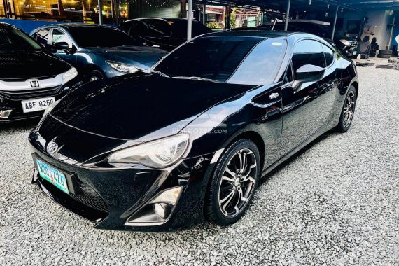 2013 TOYOTA GT 86 2.0L AUTOMATIC PUSH START! PADDLE SHIFT! 18" MAGS! FINANCING AVAILABLE. 