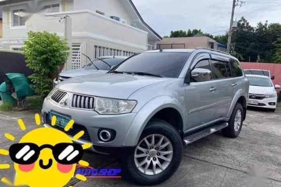 Silver Mitsubishi Montero 2009 for sale in Automatic