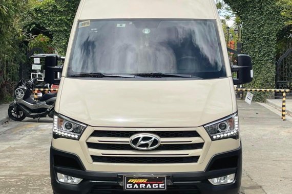 White Hyundai H350 2018 for sale in Manual