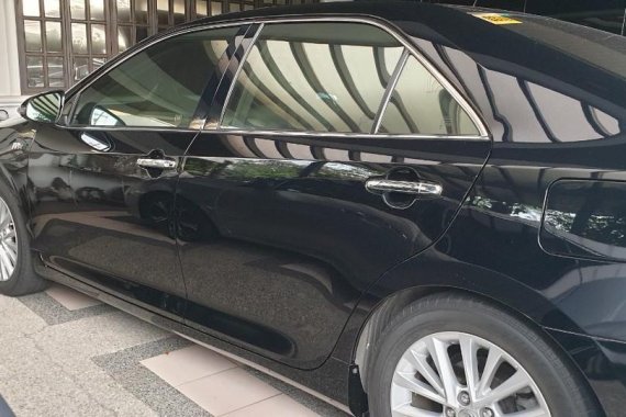 Selling Black Toyota Camry 2016 in Quezon 