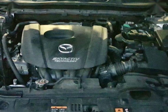 Selling Silver Mazda 3 2016 in Makati