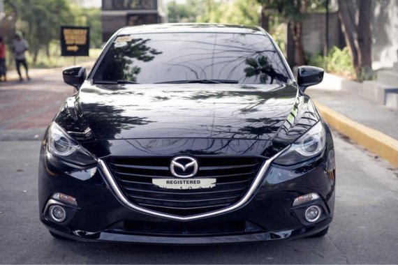Selling Black Mazda 3 2016 in Quezon 