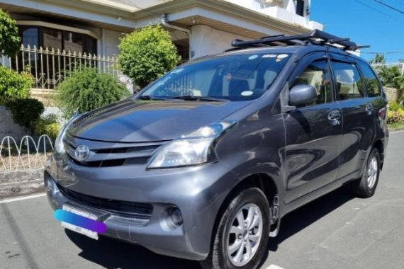 Silver Toyota Avanza 2014 for sale in Las Pinas