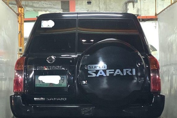 Selling Black Nissan Patrol Super Safari 2012 in Manila