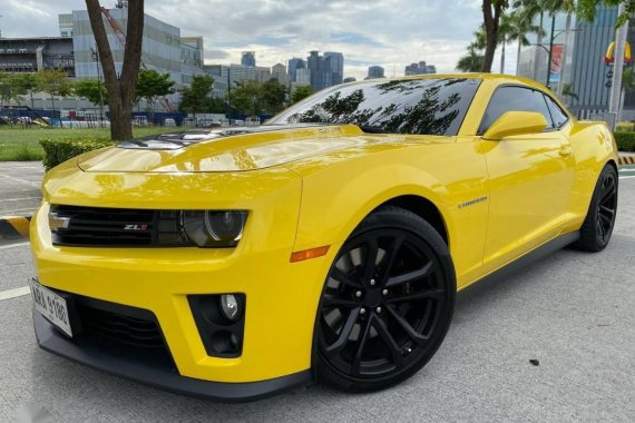 Selling Yellow Chevrolet Camaro 2015 in Pasig