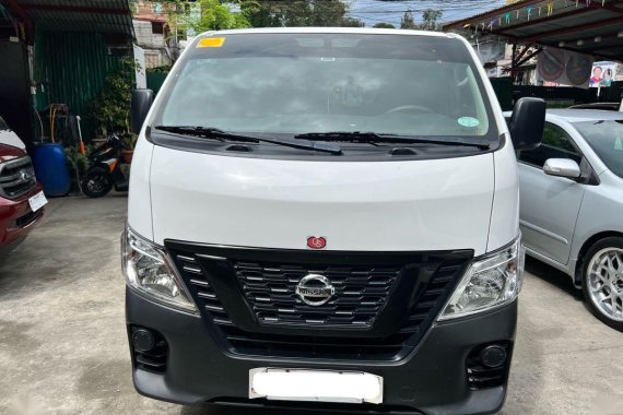Selling White Nissan NV350 Urvan in Quezon 