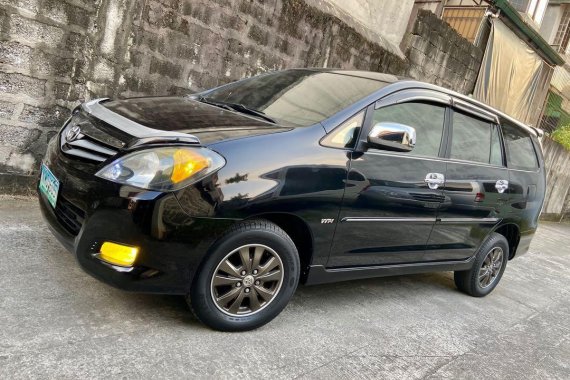 Black Toyota Innova 2009 for sale in Manila