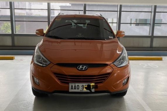 Orange Hyundai Tucson 2014 for sale in Automatic