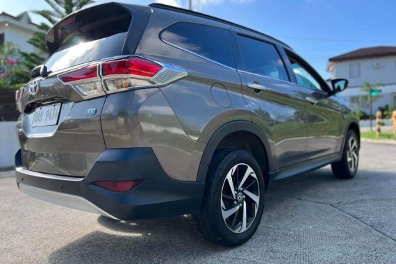 Silver Toyota Rush 2019 for sale in Manila