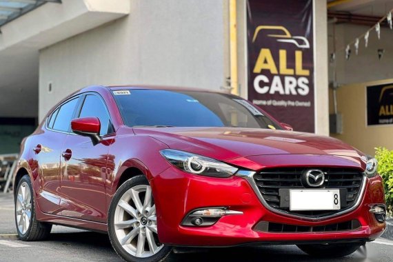 Selling Red Mazda 3 2018 in Makati