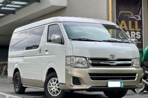 White Toyota Hiace Super Grandia 2012 for sale in Makati 