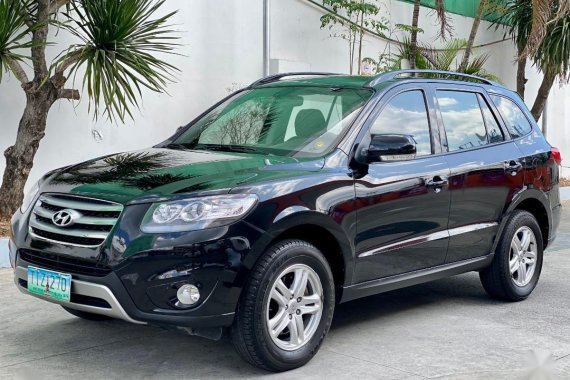 Black Hyundai Santa Fe 2012 for sale in Manila