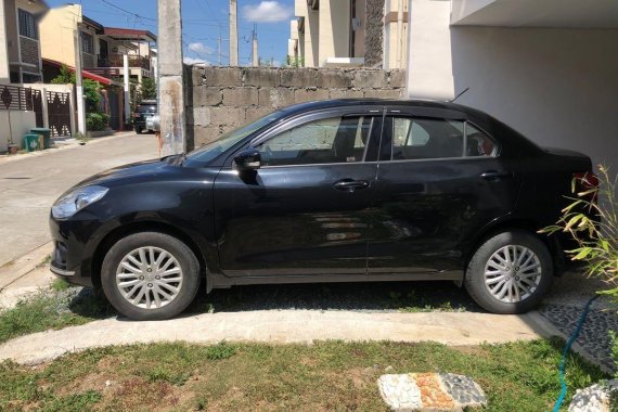 Selling Black Suzuki Dzire 2020 in Imus