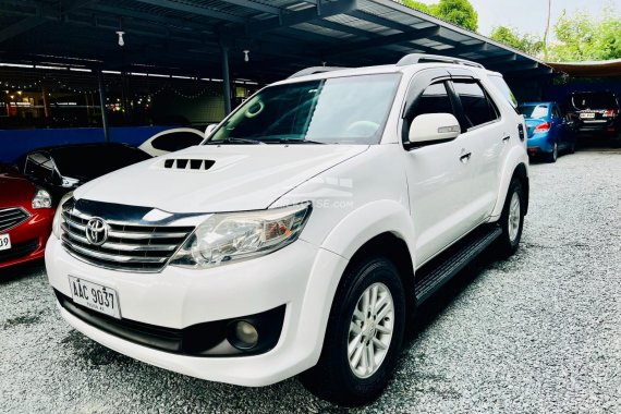 2014 TOYOTA FORTUNER G AUTOMATIC TURBO DIESEL FRESH UNIT 65,000 KMS ONLY! FINANCING AVAILABLE.