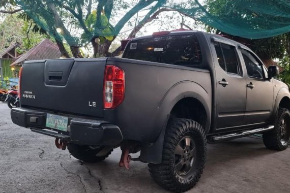 Grey Nissan Navara 2013 for sale in Antipolo