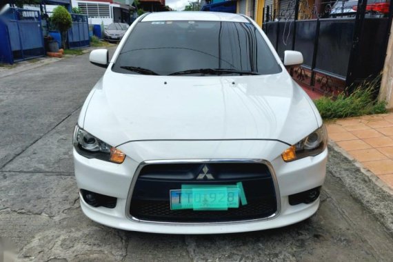 White Mitsubishi Lancer 2011 for sale in Las Pinas