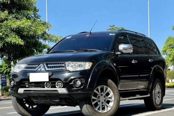 Selling Black Mitsubishi Montero 2014 in Makati