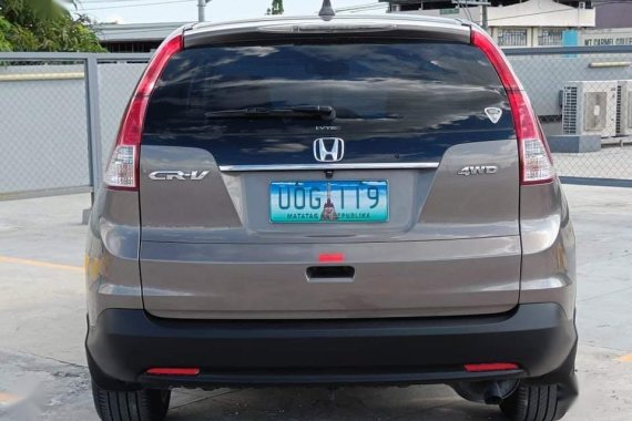 Selling Silver Honda CR-V 2013 in Manila