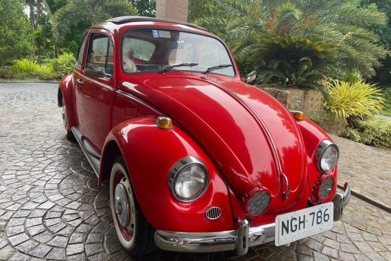 Selling Red Volkswagen Beetle 1971 in Lipa