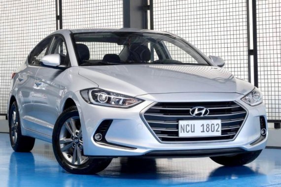 Selling Silver Hyundai Elantra 2018 in Quezon 