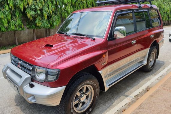 Red Mitsubishi Pajero 2005 for sale in Malolos