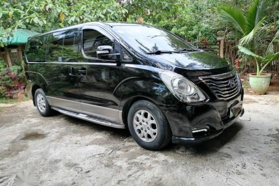 Black Hyundai Starex 2010 for sale in Imus