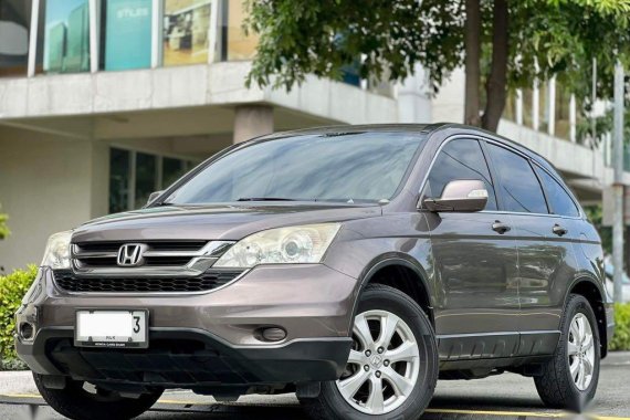 Selling Grey Honda Cr-V 2010 in Makati