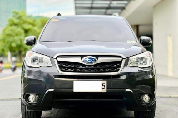 Selling Grey Subaru Forester 2015 in Makati