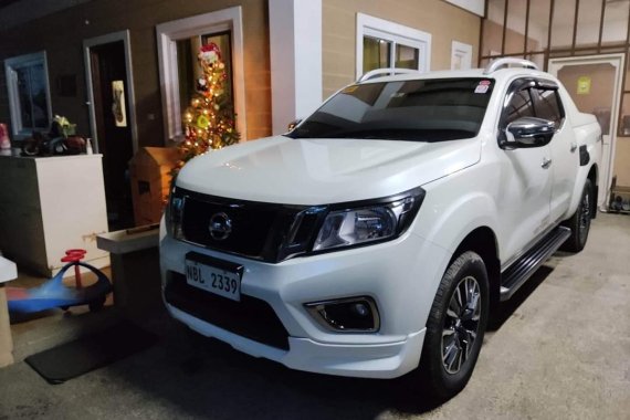 White Nissan Navara 2018 for sale in Automatic