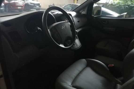 White Hyundai Grand starex 2015 for sale in Quezon City