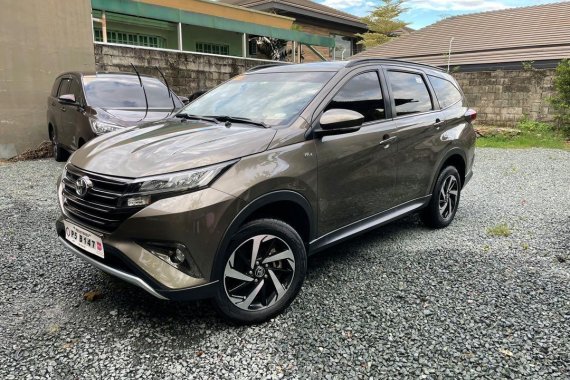 Grey Toyota Rush 2020 for sale in Quezon City