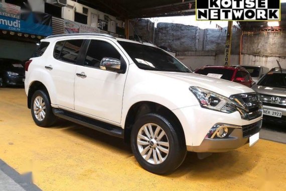 Selling White Isuzu Mu-X 2018 in Tabaco