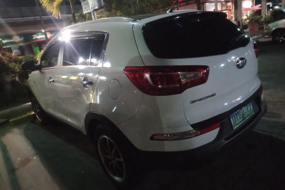 White Kia Sportage 2013 for sale in Automatic