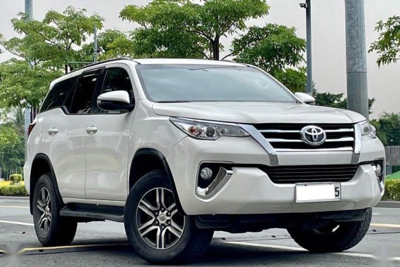 White Toyota Fortuner 2019 for sale in Makati