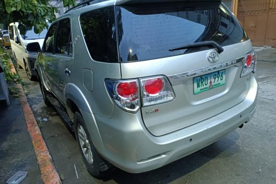 Sell Silver 2013 Toyota Fortuner in Manila