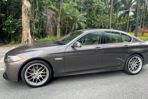 Sell Grey 2011 BMW 523I in Makati