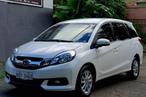 FOR SALE 2016-2017 Honda Mobilio 1.5 Automatic 7 seater