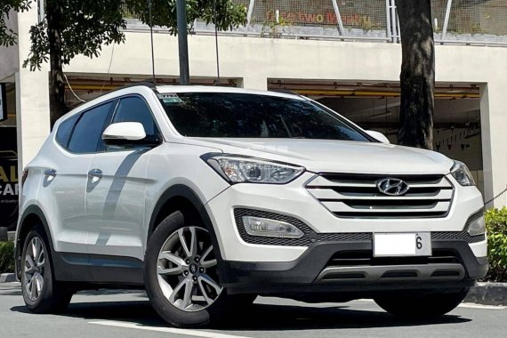 Second hand 2014 Hyundai Santa Fe 2.2L CRDi Automatic Diesel for sale