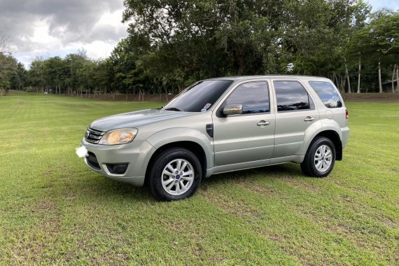 2010 Ford Escape XLS AT