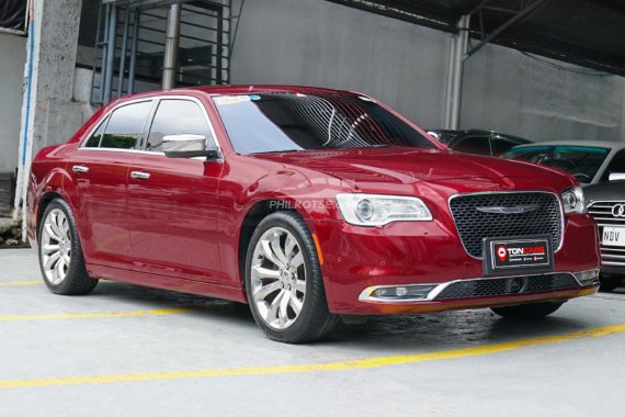 2nd hand 2016 Chrysler 300c  V6 for sale in good condition