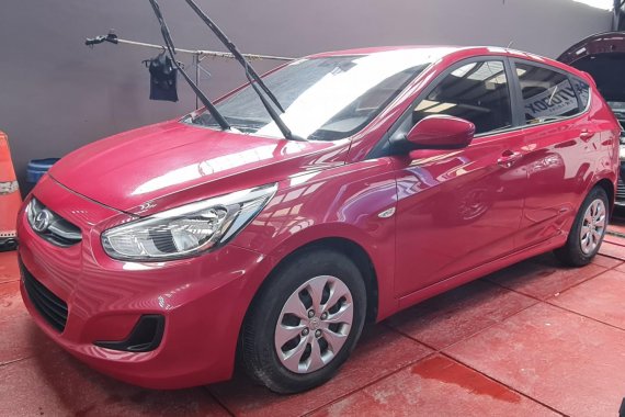 2017 Hyundai Accent 1.6GL Hatchback Automatic Red