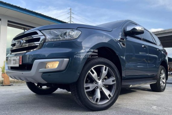 Top of the Line. Ford Everest Titanium Plus 4x4 AT 3.2 Premium Panoramic Sunroof 