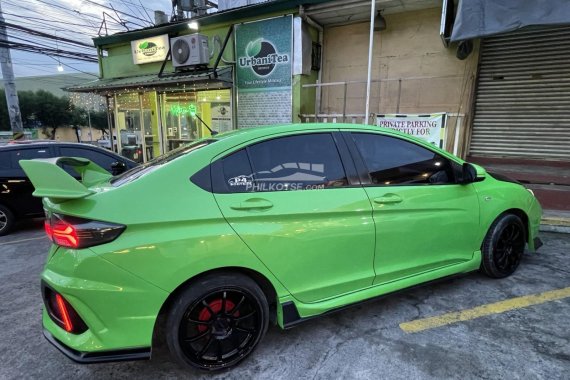 Sell 2nd hand 2017 Honda City  1.5 E MT